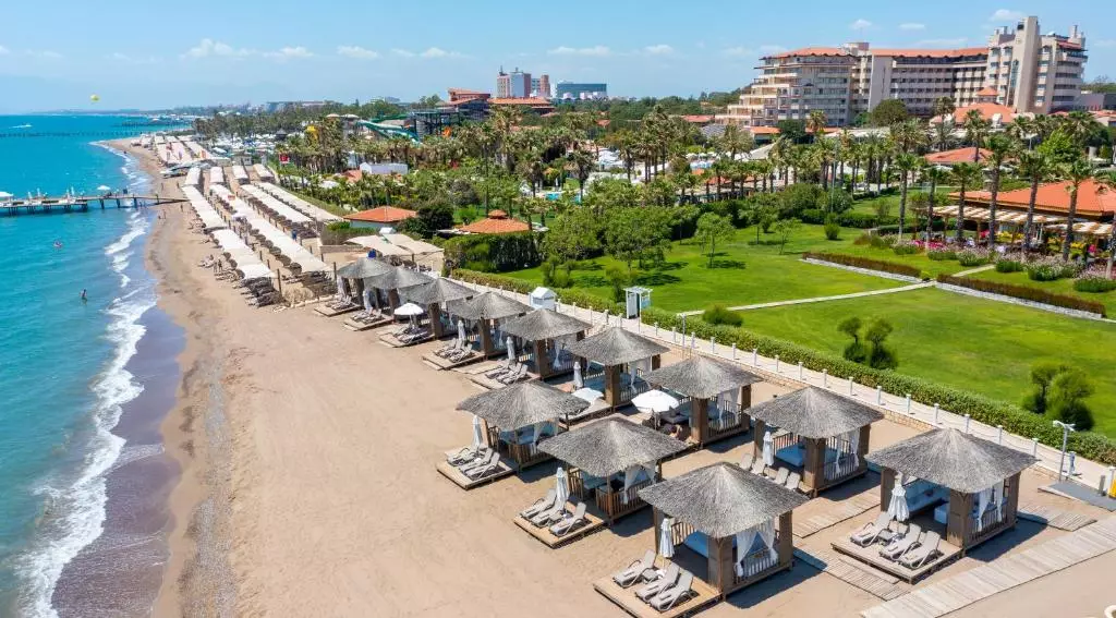 HOTEL BELLIS DELUXE